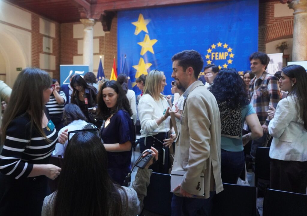 Personas participantes en uno de los talleres de la jornada 'Jóvenes Alianzas 2030'